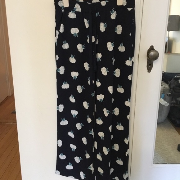 LOFT Pants - LOFT Wide Leg Floral Pants XS